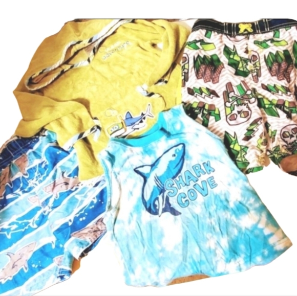 3/4 swim lot 2 trunks,tee and cover up - Picture 1 of 5